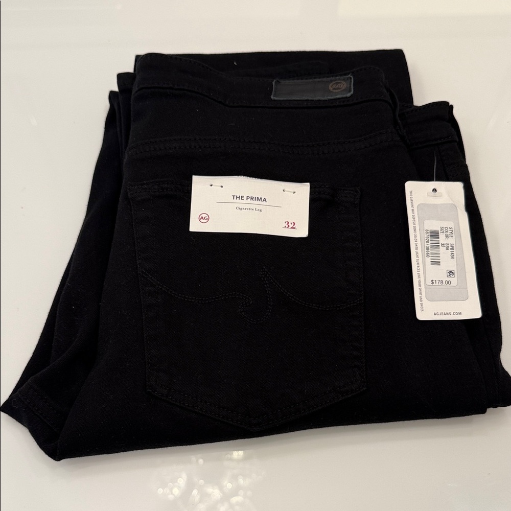 AG Adriano Goldschmied Women's Black Straight Leg Jeans